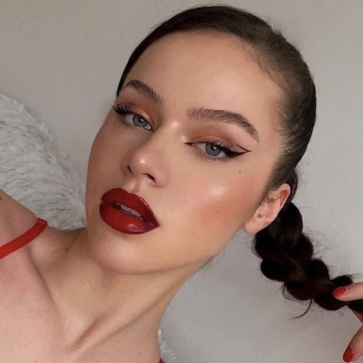 45 Perfect Cat Eye Makeup Ideas To Look Sexy